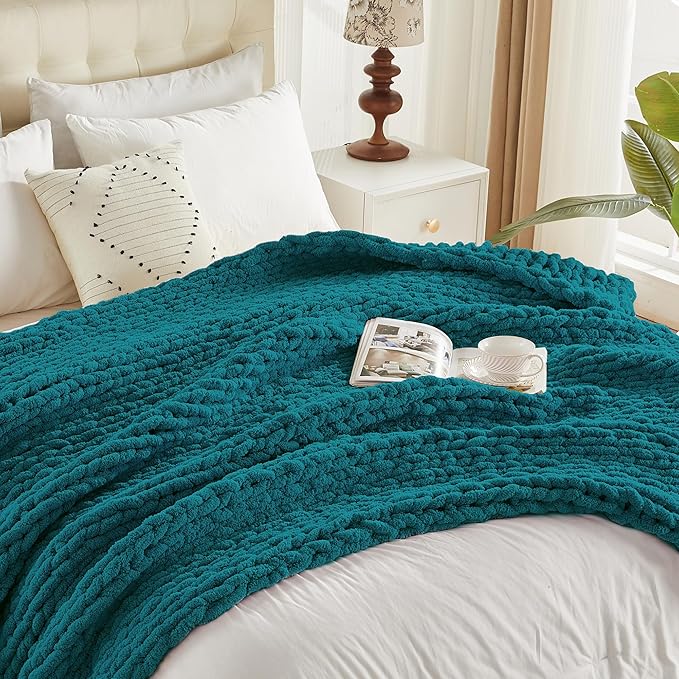 Carriediosa Chunky Knit Throw Blanket 60" X 80" Twin, 100% Hand Made Large Chenille Loop Yarn Soft Fluffy Throws for Couch Sofa Bed, Big Crochet Cozy Heavy Thick Cable Woven Blankets, Teal