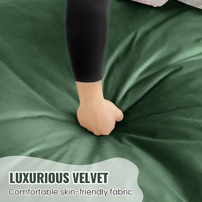 4FT Bean Bag Chair: Bean Bag with Velvet Cover, Fluffy and Comfy Bean Bag Chairs for Adults and Kids, Bean Bag Sofa Filled with High-Density Sponge for Gaming (Green)