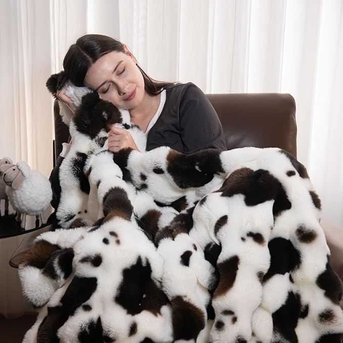 Cow Print Faux Fur Throw Blanket for Couch, Soft & Plush Fuzzy Blanket for Sofa, Bedroom, Living Room, Super Soft Warm for Adults Kids Girl Gifts Bedroom Couch Sofa Travel,60x80 Inches Black Brown
