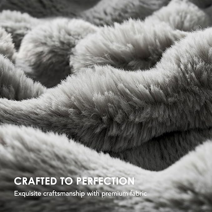 EVERGRACE Ultra Soft Luxury Fluffy Ridgeline Faux Rabbit Fur Throw Blanket, Thick Warm Bubble Throw for Bed, Cozy Plush Reversible Blankets for Couch, Chair, Sofa, Grey, 60x80 Inches, 870 GSM