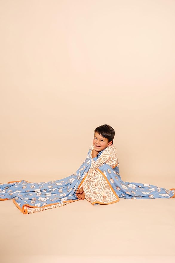 Copper Pearl Jumbo Premium Knit 3 Layer Stretchy Throw Blanket 'Dunk'