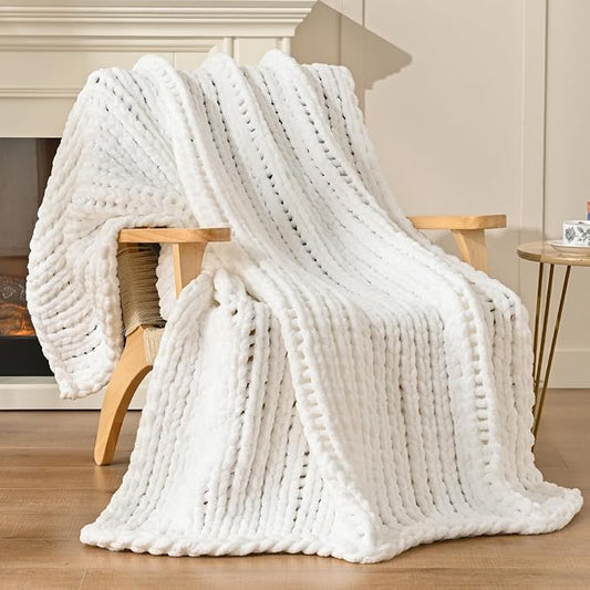 Esterra Chunky Knit Blanket Throw 40"x50", 100% Hand Knitted Chenille Throw Blanket, Cozy Soft Thick Cable Knit Throw Large Rope Knot Crochet Throw Blanket for Sofa Couch Bed, Snow White