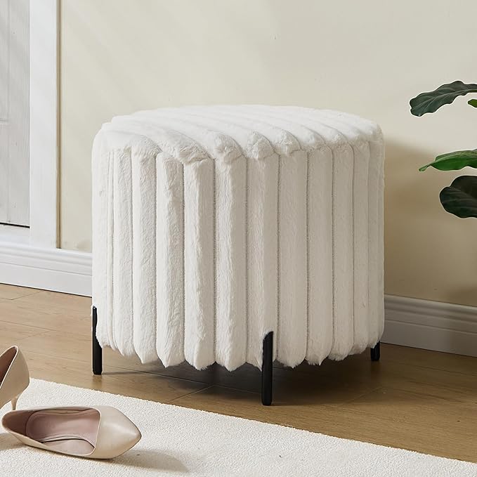 Furniliving Modern Round Ottoman, Large Size Bedroom Ottoman Footstool Round Ottomans Stool for Living Room, Bedroom, Makeup Room, Beige, Faux Fur