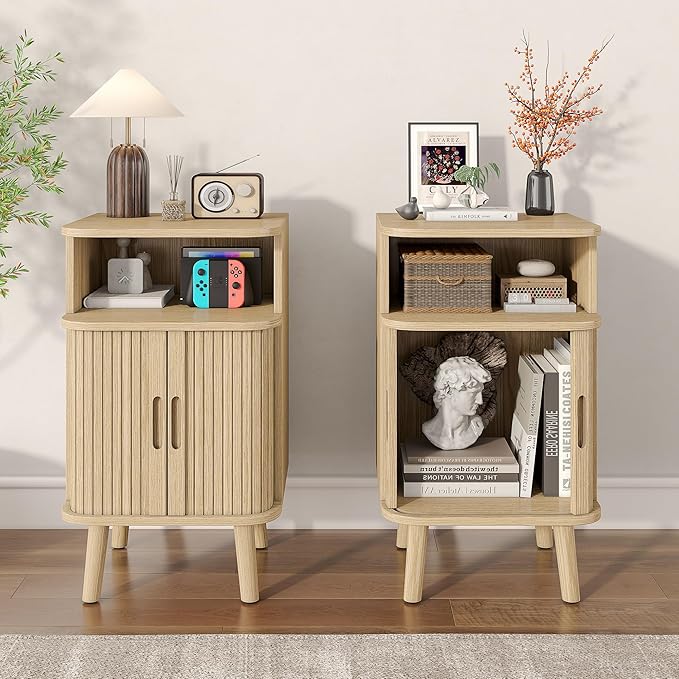 Alohappy Fluted End Table Set of 2, Mid Century Modern Nightstands with Sliding Tambour Door, Curved Round Edge Wood Bedside Table for Bedroom, Side Tables with Storage for Living Room, Natural Oak