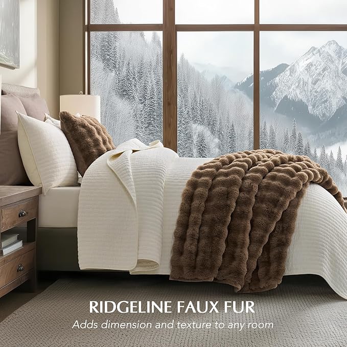 EVERGRACE Ultra Soft Luxury Fluffy Faux Rabbit Fur Throw Blanket, Thick Warm Fuzzy Blankets for Bed, Cozy Plush Reversible Blanket for Couch, Chair, Sofa, Natural Tan, 50x60 Inches, 870 GSM