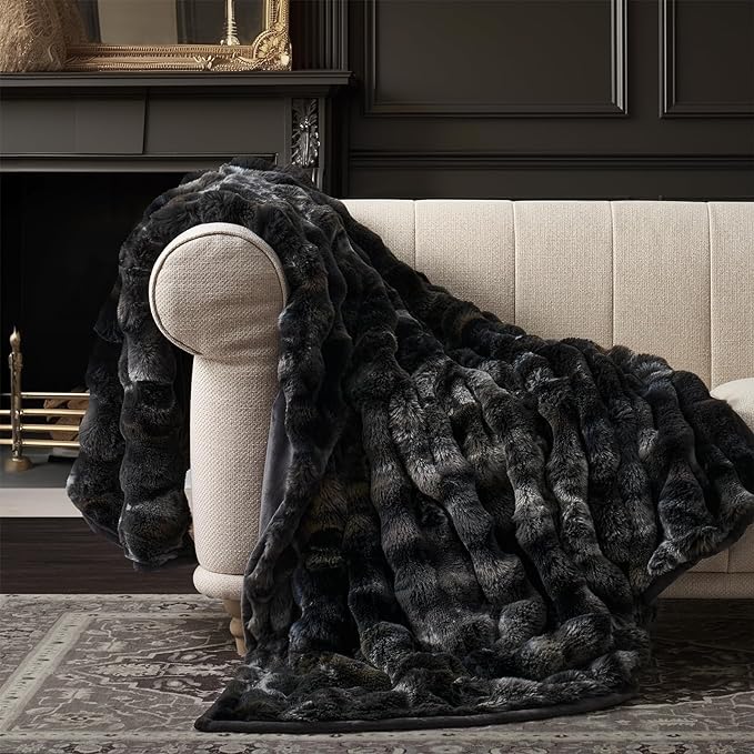 EVERGRACE Ultra Soft Luxury Fluffy Ridgeline Faux Rabbit Fur Bubble Throw Blanket, Thick Warm Fuzzy Throw for Bed, Cozy Plush Reversible Blanket for Couch,Charcoal Gray Heather, 60x80 Inches, 870 GSM