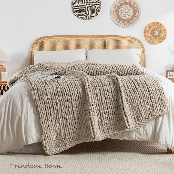 Chunky Knit Blanket Throw, 100% Hand Knit Throw Blanket Handmade Chenille Cable Knit Throw for Couch, Stylish Cozy Soft Rope Knot Crochet Blanket for Home Decor, Beige Linen, 60x80 Inches
