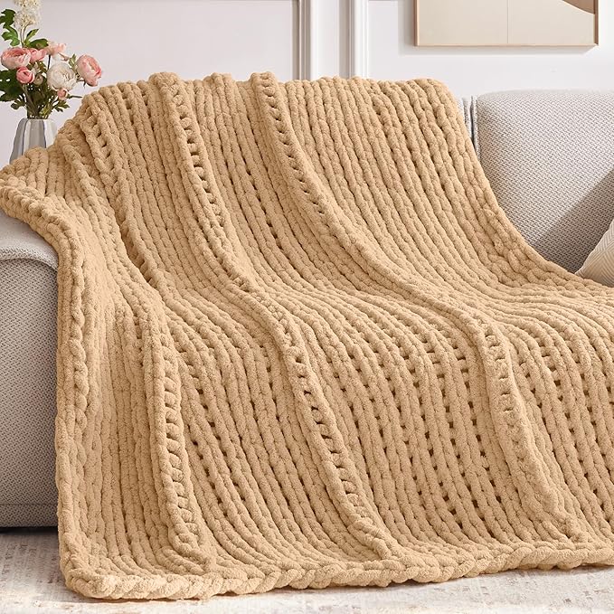 Chunky Knit Throw Blanket, 50''*60'' Knitted Throw Chenille Yarn for Bed Couch, Handmade Beige Crochet Big Thick Blanket, Machine Washable Cute Comfy Blanket for Home Decor