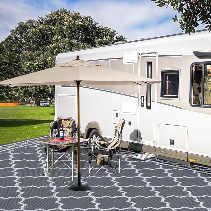 GAOMON Outdoor Rugs Patio Camping Waterproof Rug 6'x9' Plastic Straw Patio Rug Portable for Campers, Outside RVs Mat for Patios Clearance, Backyard Porch, Balcony, Grey/White(Geometric)