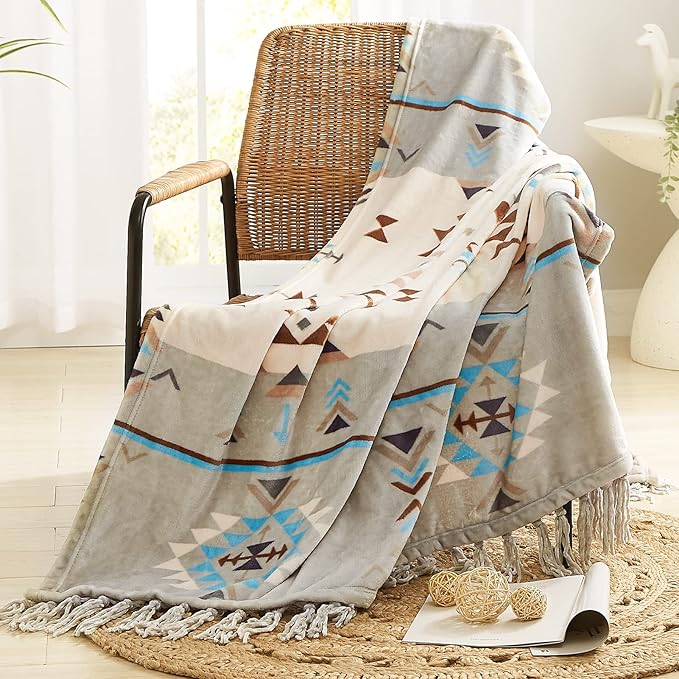 CASAAGUSTO Boho Throw Blanket - Green and Beige Decorative Blankets with Tassel, Printed Flannel Bohemian Blanket for Chair, Bed, Sofa, Couch(50 * 60, Green and Beige)