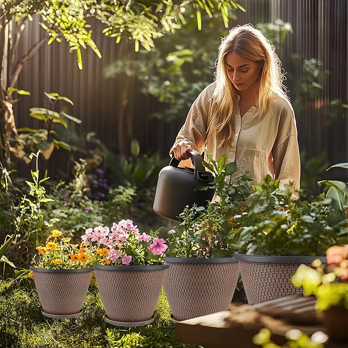 16 inch Plant Pots, Large Planters for Outdoor Plants Set of 4, Round Plastic Flower Pots with Drainage Holes & Trays, Modern Decorative Indoor Garden Pot, Plant Container for House (Black Copper)