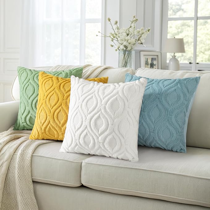 decorUhome Throw Pillow Covers 22x22 Inch Set of 2, Soft Plush Decorative Faux Fur Cream Beige Solid Couch Pillow Covers, Accent Farmhouse Neutral Square Euro Pillow Cases for Sofa Bed Living Room