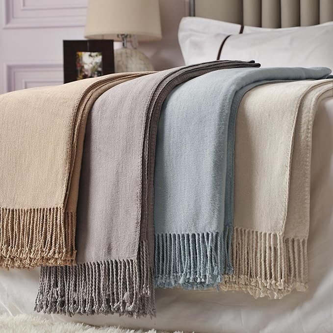 CUDDLE DREAMS Silk Throw Blanket with Hand-Knotted Fringe, Natural, Soft & Breathable (Gray)