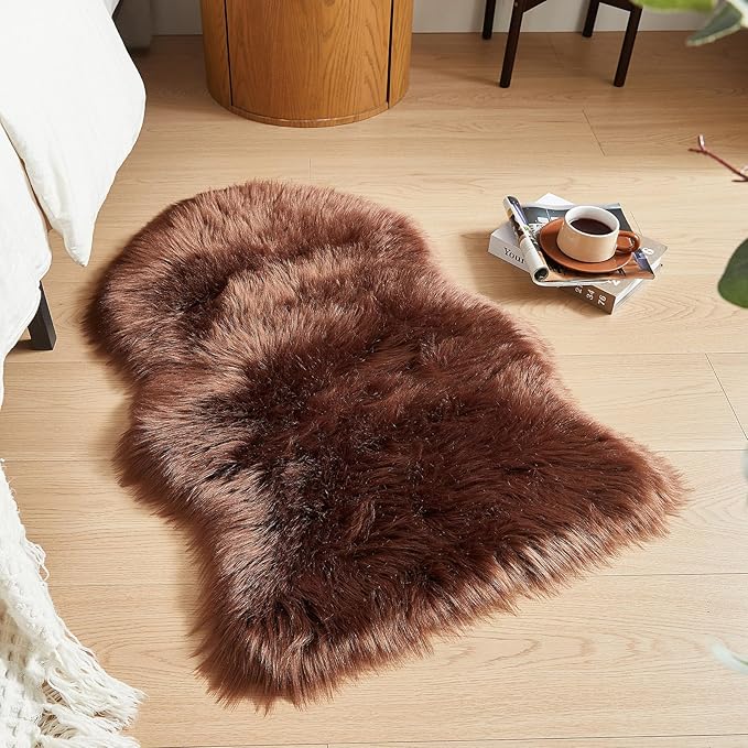 AMTOVO Faux Fur Rug, Coffee Small Area Rug, Fluffy Sheepskin Rug, Fuzzy Ultra Soft 2 x 3 ft Shag Rugs for Bedroom Sofa Throw Cushion Room Decor, Sheepskin