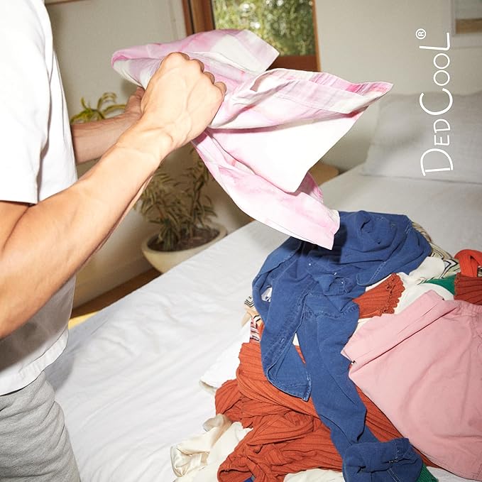 DedCool Liquid Laundry Dedtergent (Milk Refill 64 fl oz) Luxurious Fragrance, Scented, Removes Stains, Ideal for 60 Washes, Infused with Essential Oils, Vegan, Non-Toxic, Cruelty & Dye Free