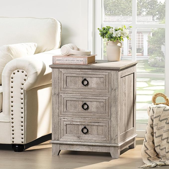 18" Farmhouse Night Stand with 3 Drawers, Wood End Table Dresser for Bedroom, Retro Oak Nightstand, Bed Side Table with Metal Handle, Bedside Cabinet for Bedroom Living Room, Closet