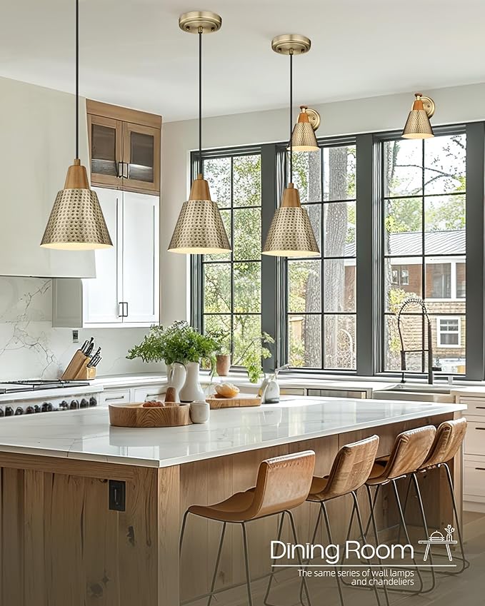 FEMILA 1-Light Vintage Wall Sconces, Antique Brass Industrial Sconces Wall Lighting, Single Bathroom Vanity Light Fixtures Wall Mount Lamp, Hammered Metal Shade,4FG59B BG