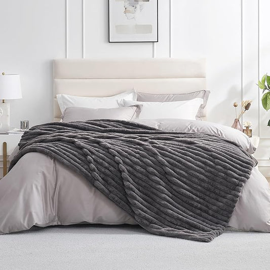 Amélie Home Faux Fur Throw Blanket for Couch, Cozy Fuzzy Fluffy Fur Luxurious Soft Striped Plush Gift Blankets for Family Sofa Chair Bed Living Room Bedroom, 60"x80", Charcoal Grey