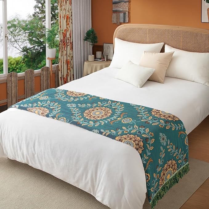 Boho Throw Blanket Twin Size, Soft Cozy Cotton Muslin Quilt Blanket for Bed Decor, Floral Patterned Couch Sofa Chair Cover, Vintage Farmhouse Cottage Tapestry Woven Blanket, Green&Beige