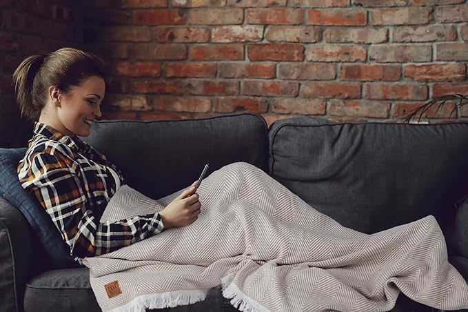 Gold Case Throw Blanket for Bed – 100% Recycled Turkish Cotton Bed Blanket – Decorative Throw Cotton Blankets for Living Room & Bedroom – Retro Beige Woven Queen Blankets – 90x90