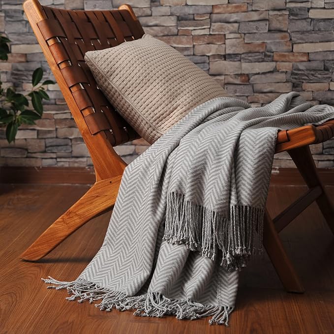CUDDLE DREAMS Silk Throw Blanket with Hand-Knotted Fringe, Natural, Soft & Breathable (Herringbone Gray)