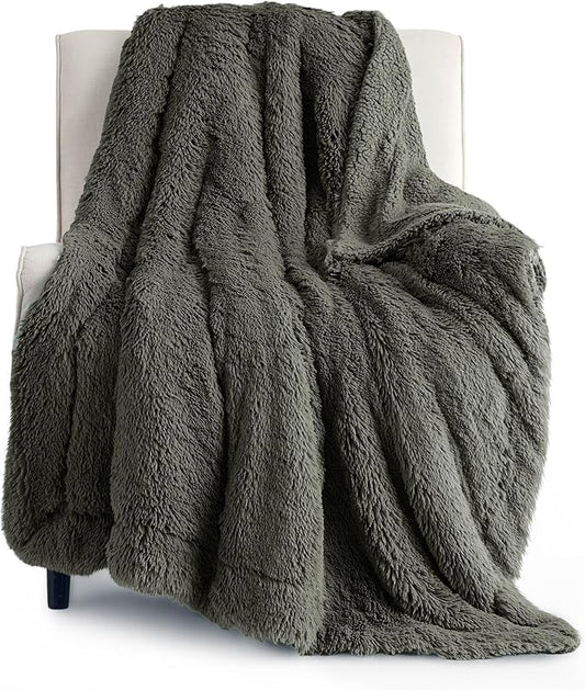 Bedsure GentleSoft Fuzzy Sherpa Faux Fur Twin Blanket Olive Green Cozy Gifts for Women Men, Soft Fleece Plush Warm Minky Thick Blanket Twin Size for Bed, Room Dorm Essentials Olive Decor Gifts, 60x80