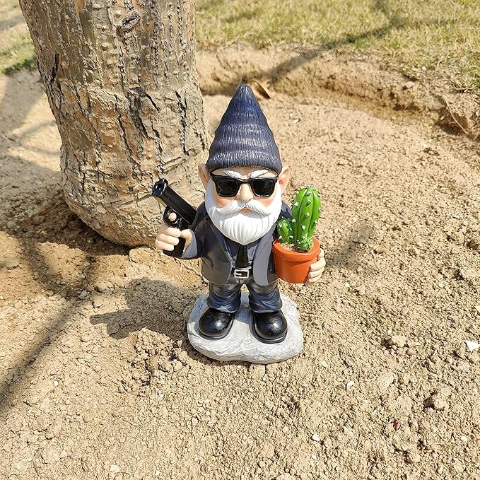 Gnome Decoration for Garden & Home - Professional Hitman Look Statue, Léon Inspired 8.7 Inch Resin Decor, Unique Outdoor Gift for Women/Men