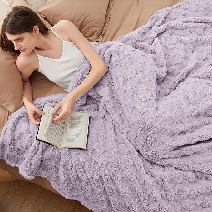 Bedsure GentleSoft Blankets Queen Size for Bed - Super Soft Cozy Blanket for Women Men Girls, Large Fuzzy Fleece Throw for Bedroom Decor, Lavender Fog, 90x90 Inches