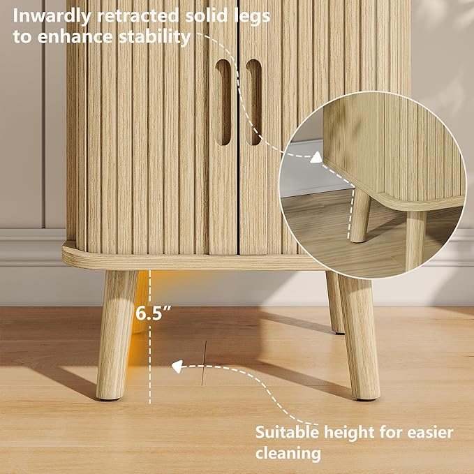 Alohappy Fluted End Table Set of 2, Mid Century Modern Nightstands with Sliding Tambour Door, Curved Round Edge Wood Bedside Table for Bedroom, Side Tables with Storage for Living Room, Natural Oak