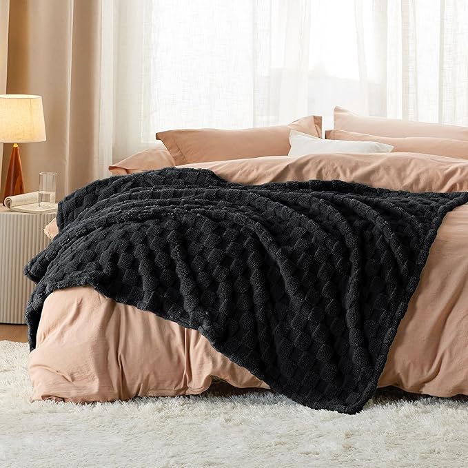 Bedsure GentleSoft Twin Blanket for Bed Black - Super Soft Cozy Blankets for Women Men Girls, Cute Fuzzy Fleece Throws for Bedroom Couch, 60x80 Inches