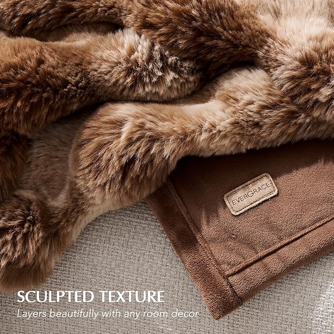 EVERGRACE Ultra Soft Luxury Fluffy Ridgeline Faux Rabbit Fur Throw Blanket, Thick Warm Bubble Throw for Bed, Cozy Plush Reversible Blankets for Couch, Chair, Sofa, Lion Caramel, 50x60 Inches, 870 GSM