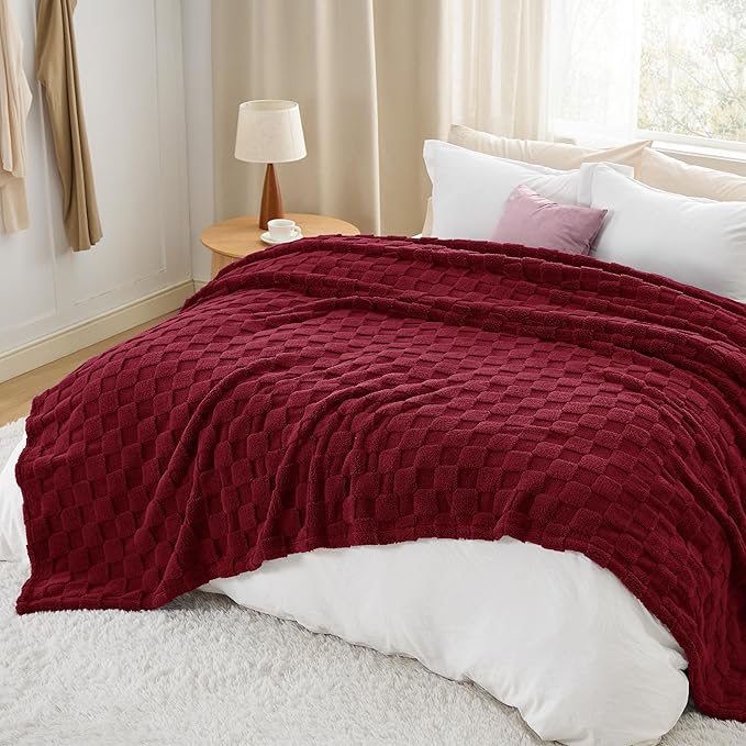 Bedsure GentleSoft Blankets Queen Size for Bed - Super Soft Cozy Blanket for Women Men Girls, Large Fuzzy Fleece Throw for Bedroom Decor, Red, 90x90 Inches